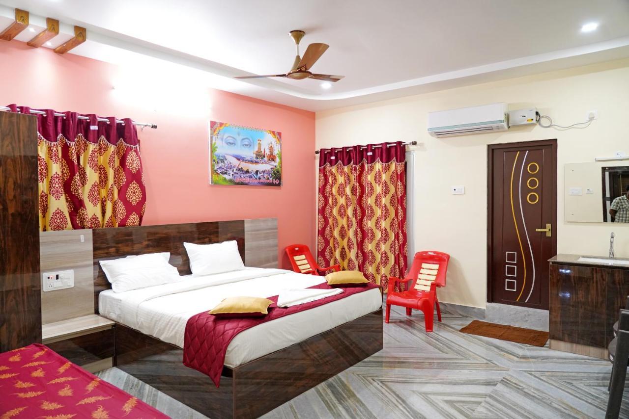 Devansh Bhanu Residency Dbr Srikalahasti Exterior foto