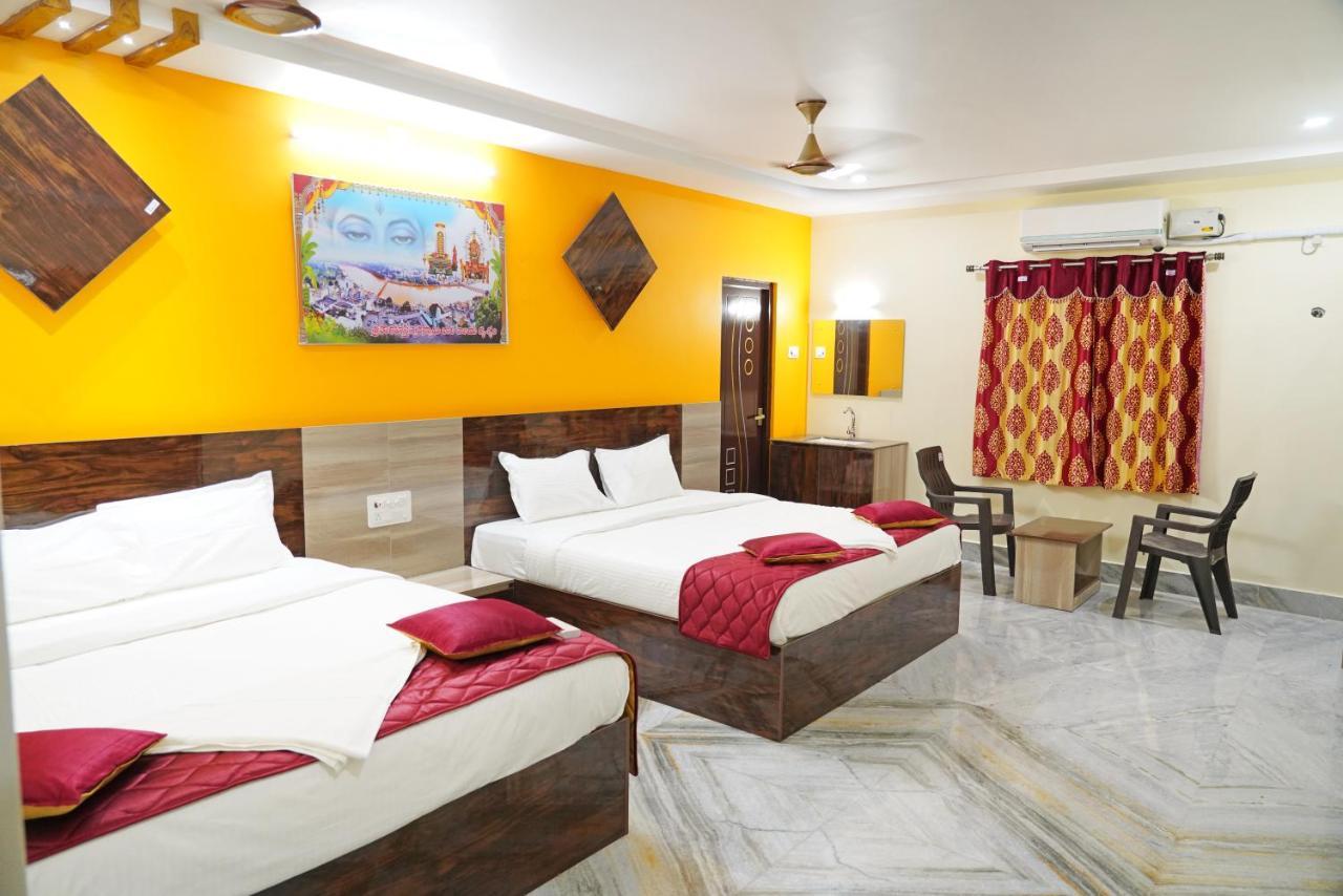 Devansh Bhanu Residency Dbr Srikalahasti Exterior foto