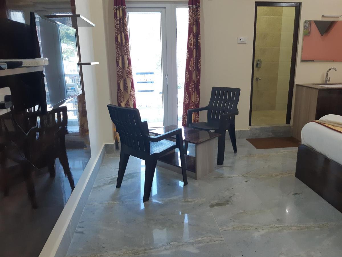 Devansh Bhanu Residency Dbr Srikalahasti Exterior foto