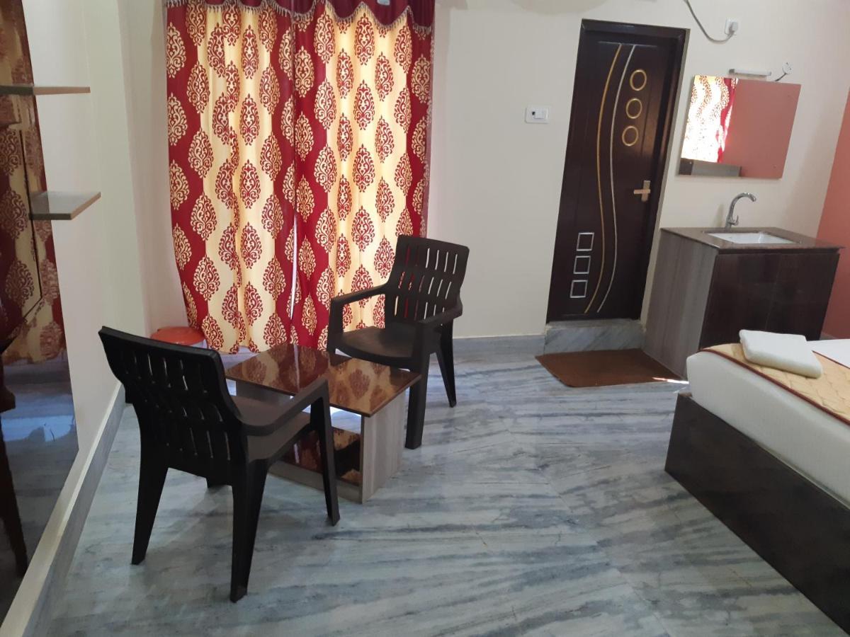 Devansh Bhanu Residency Dbr Srikalahasti Exterior foto
